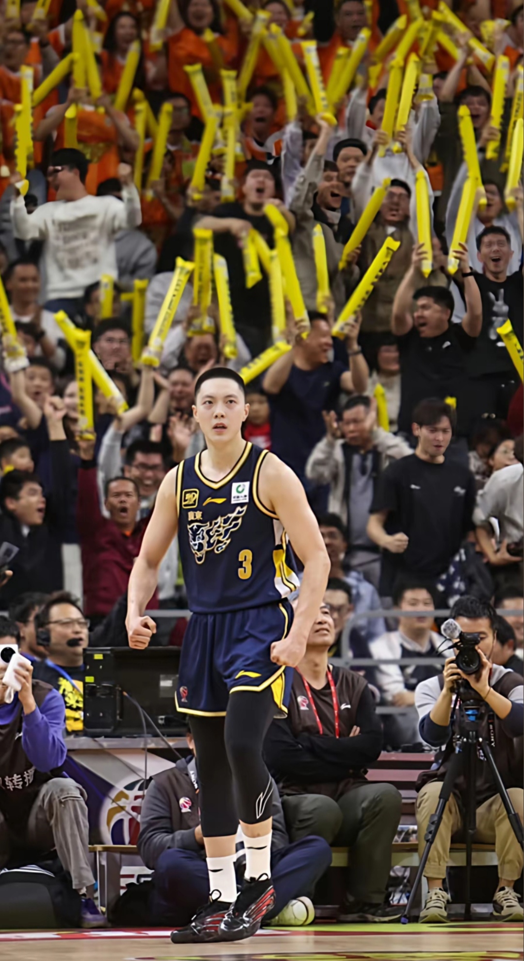 乐竞体育下载-关于转会期CBA季后赛焦点战，里昂远射贴柱，引发热议，临场指挥获称赞的信息