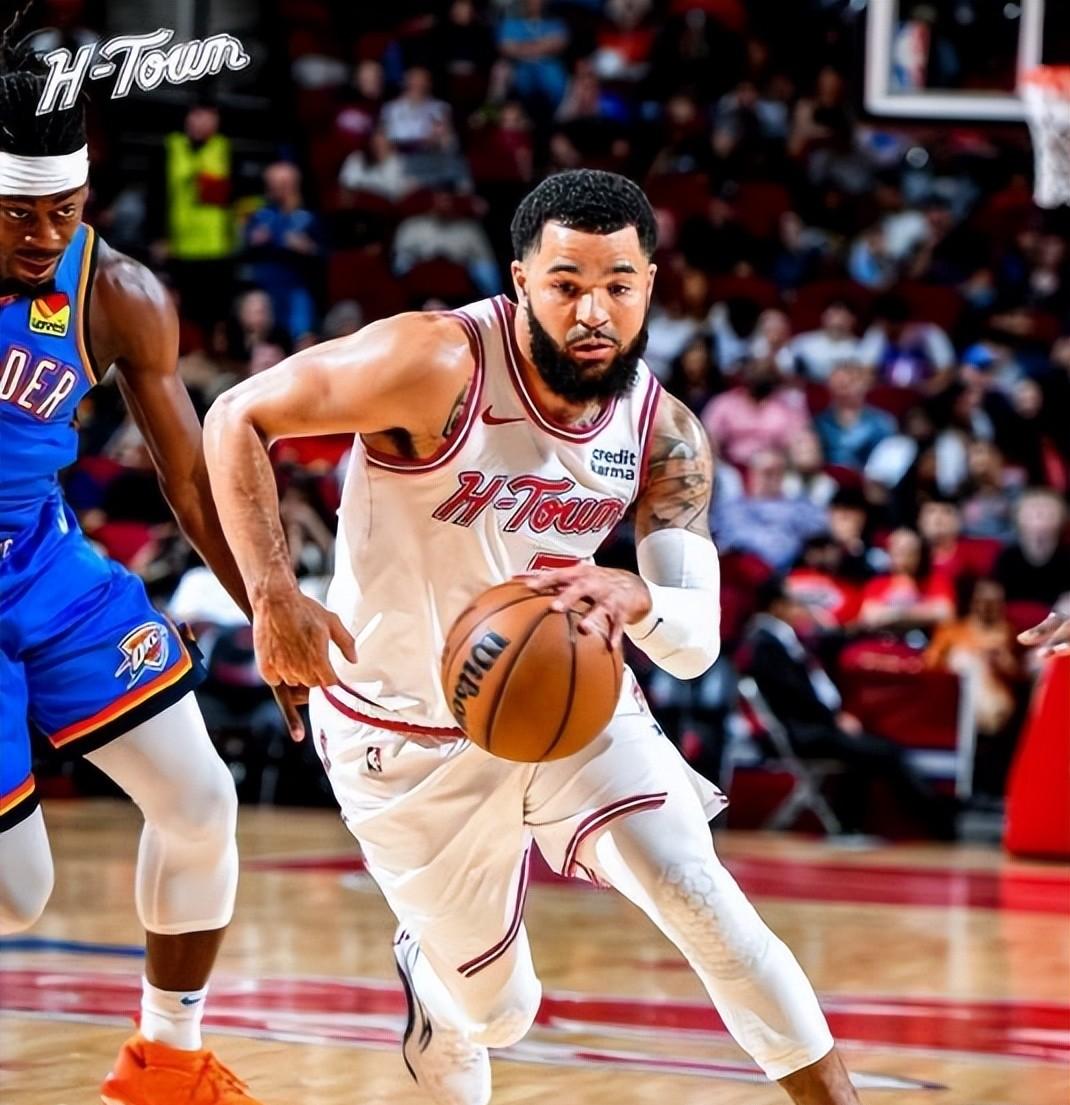 乐竞体育下载-迈阿密热火迎NBA季后赛关键赛；集结日强势反弹；信心回归；资深球员宣示担当的简单介绍